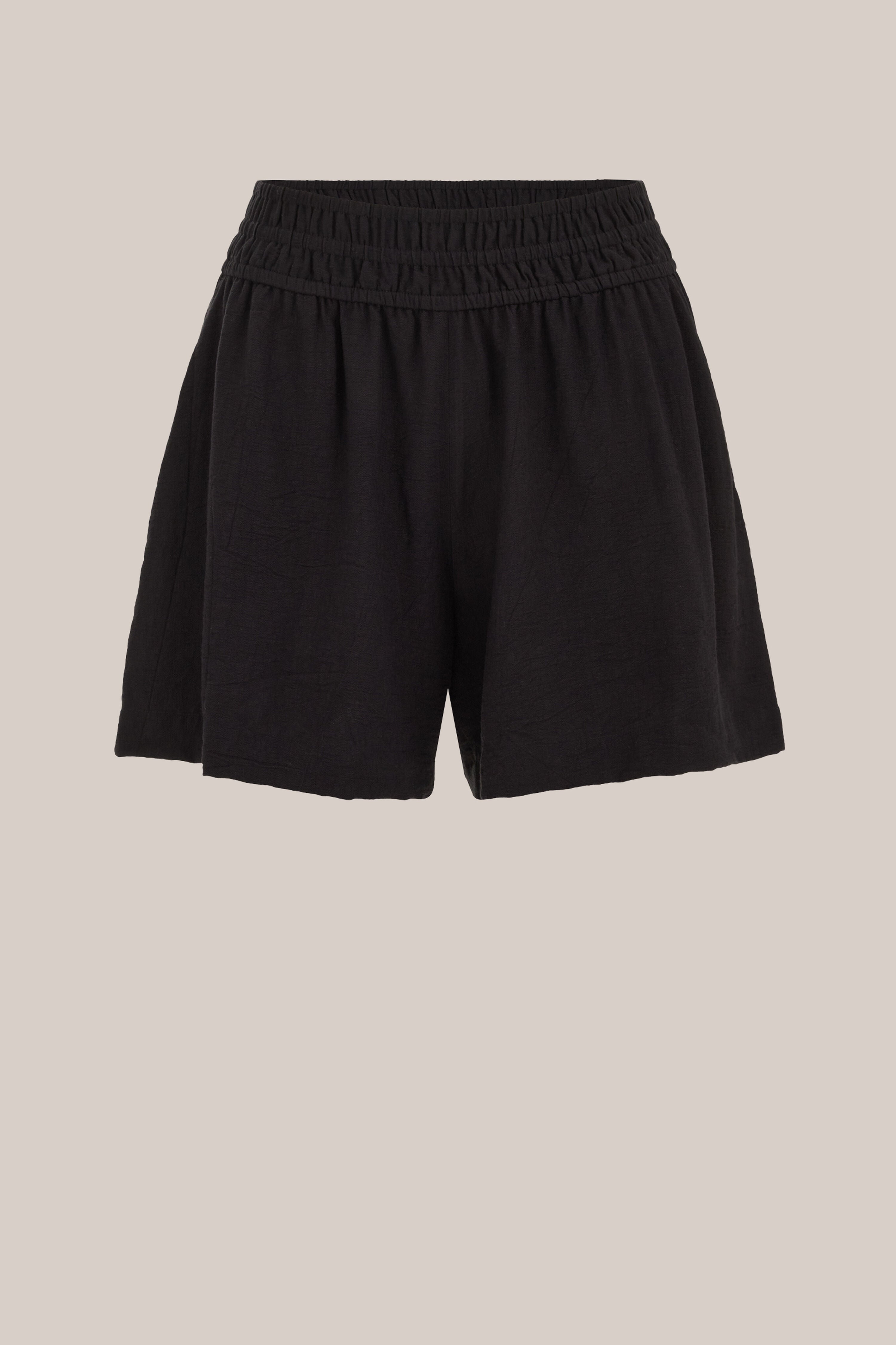 Locker geschnittene Damen Short mit gesmoktem Bund